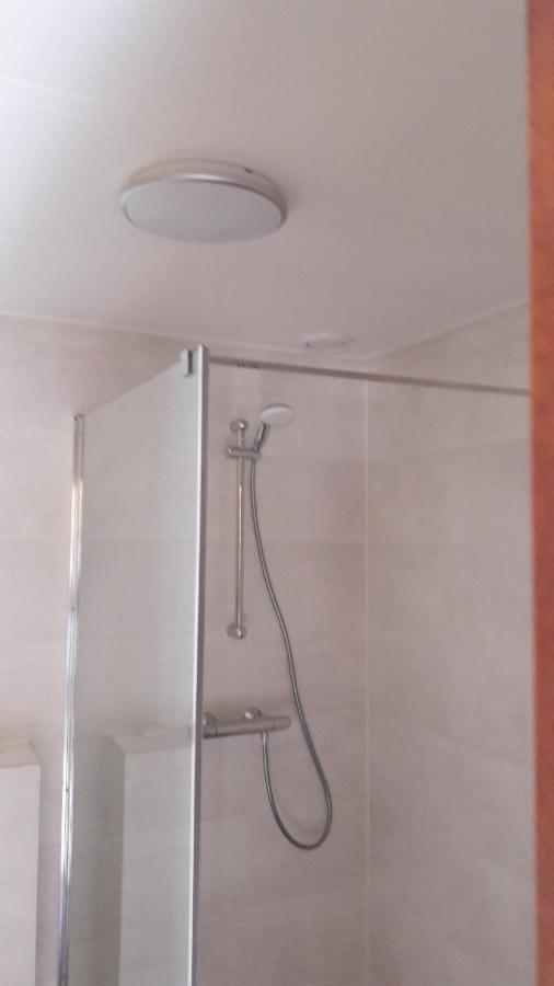 De Indiaan Bed and Breakfast Noord-Scharwoude Εξωτερικό φωτογραφία